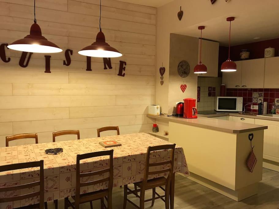 Centre Cauterets, Appartement 72M2 Pr 7 Personnes Eksteriør bilde